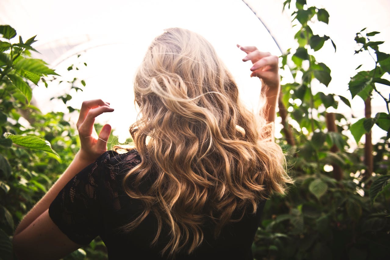 pexels-timmossholder-hair-care