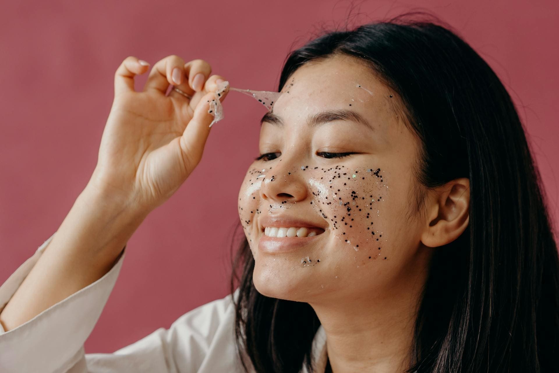 pexels-peeling-gel-masks (1)