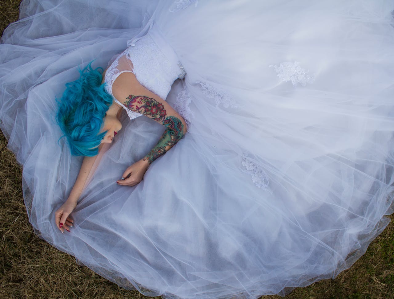 pexels-suzana-duljic-blue-hair